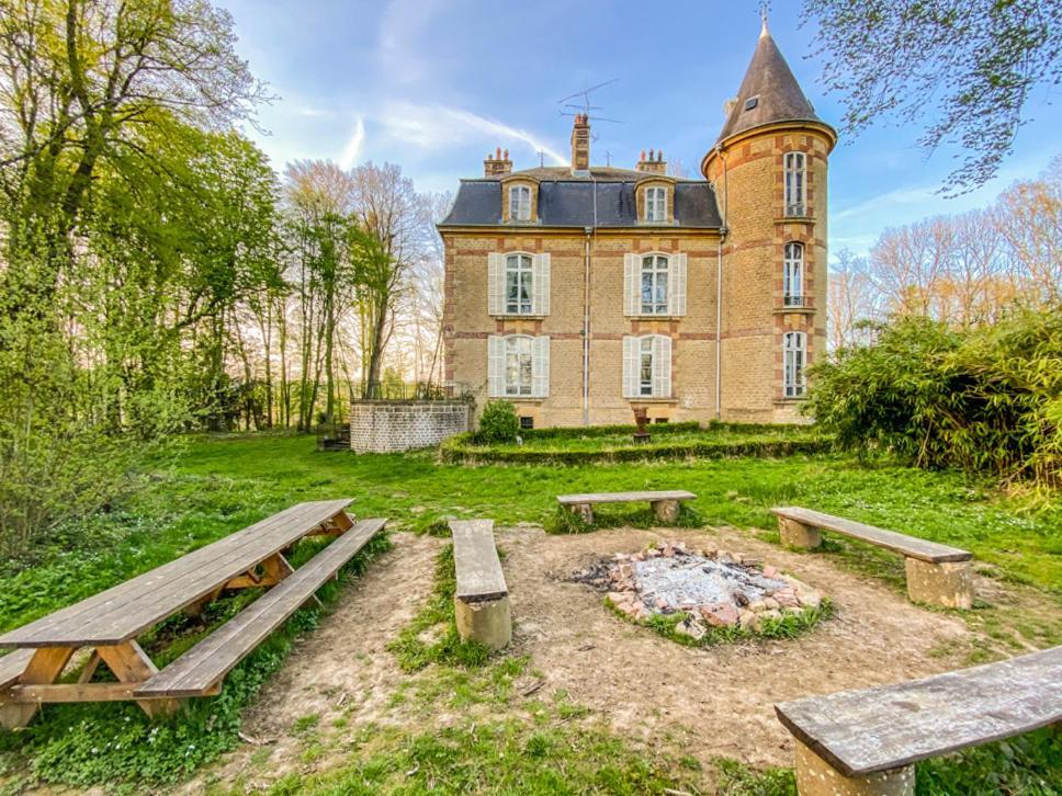 Private Castle With Park - Chateau Guillermo La Moncelle エクステリア 写真