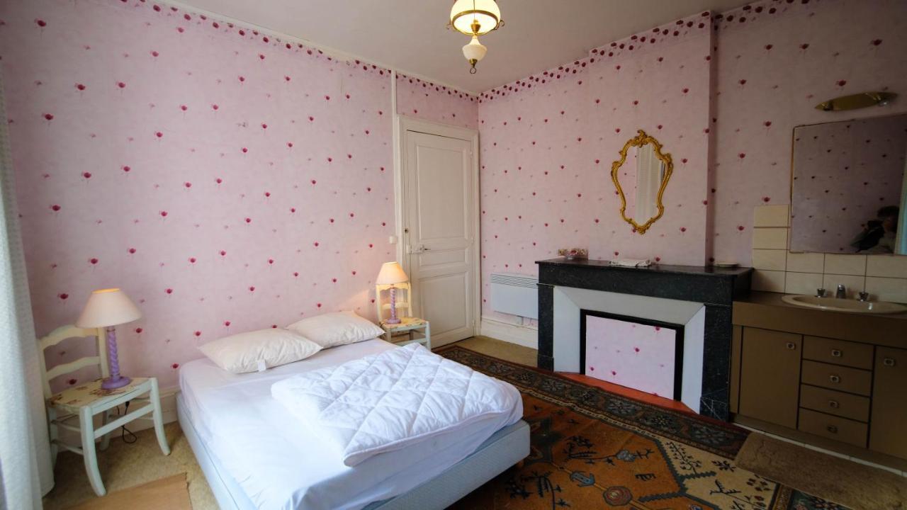 Private Castle With Park - Chateau Guillermo La Moncelle エクステリア 写真