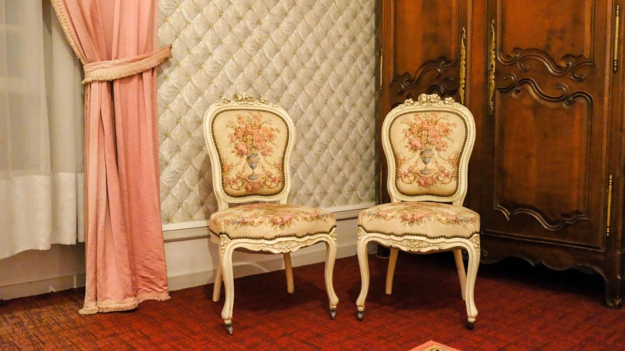 Private Castle With Park - Chateau Guillermo La Moncelle エクステリア 写真